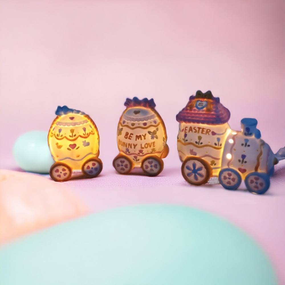 Vintage Easter Choo Choo Train Egg Cars Porcelain 3pc Night Light Holiday Decor